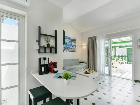 Campo Golf 26: Bungalow Moderno en Maspalomas | VillaGranCanaria Comedor