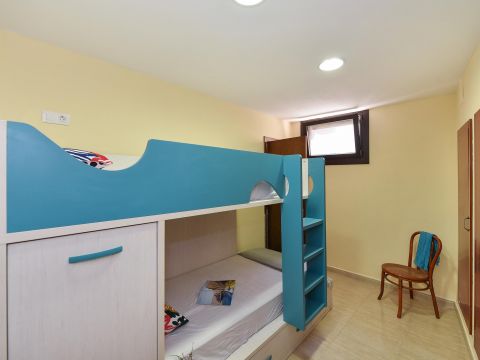 Dormitorio 4