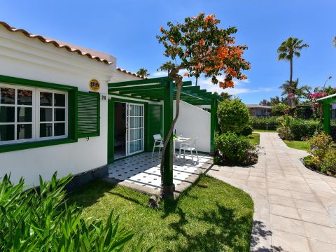 Campo Golf 26: Bungalow Moderno en Maspalomas | VillaGranCanaria Terraza