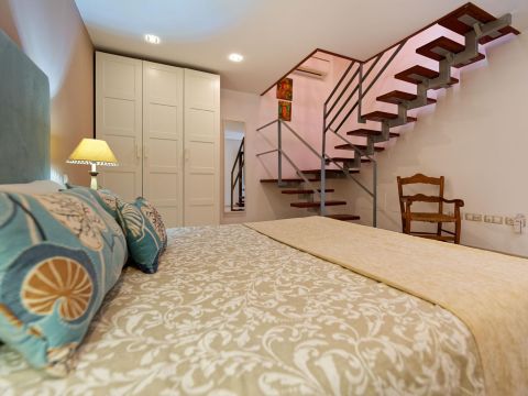 Chambre à coucher 1