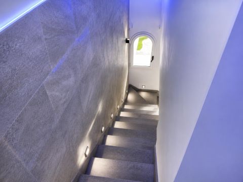 Dúplex Meloneras Bahia HH33 | VillaGranCanaria Escalera