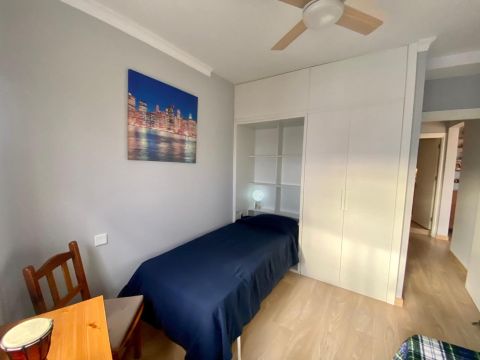 Chambre à coucher 2