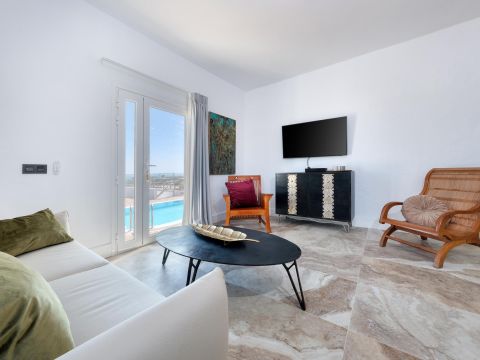 Serenity Home Suite 1