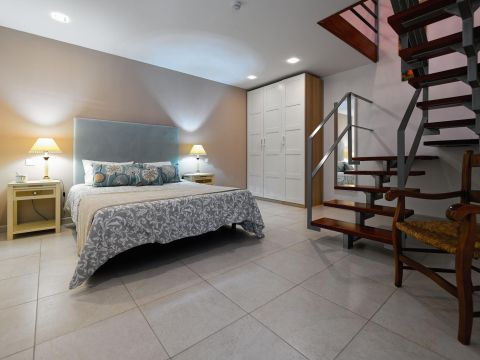 Chambre à coucher 1