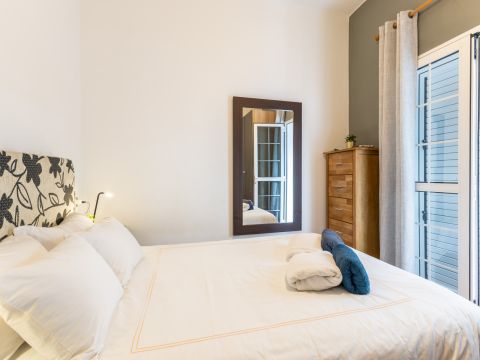 Chambre à coucher 1