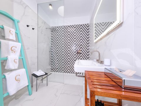 Salle de bain 1