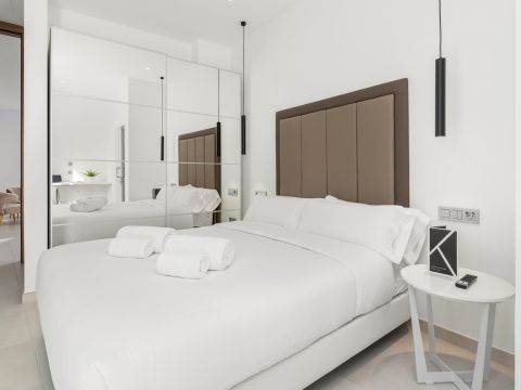 Dormitorio 4