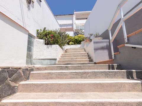Apartment Nueva Suecia 421 Escalera