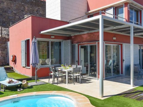 Vista Golf 5 with pool in Salobre Golf | VillaGranCanaria Armario