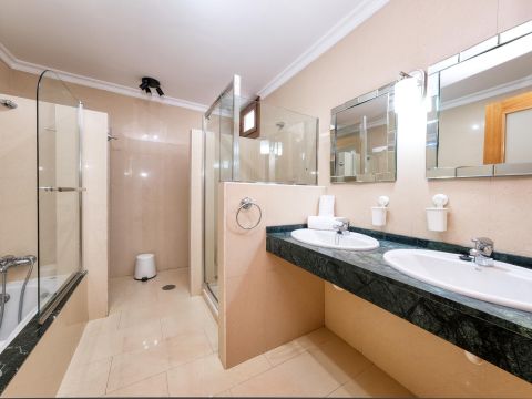Baño 2