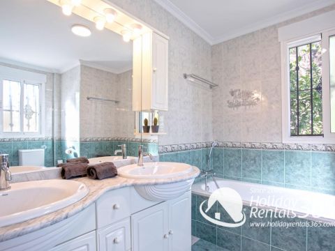 Salle de bain 1