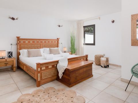 Dormitorio 4