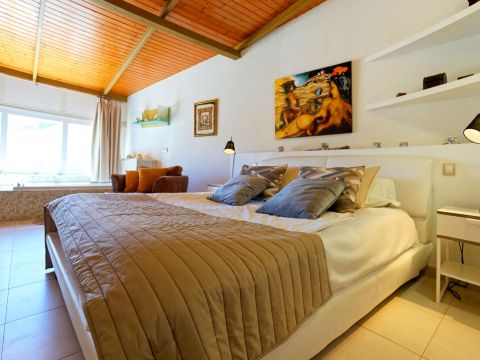 Chambre à coucher 4