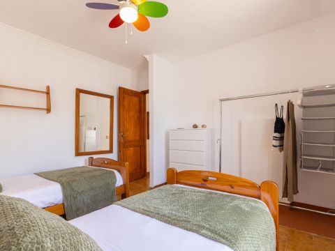 Dormitorio 2