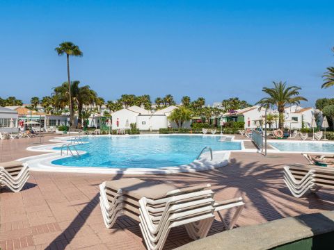 Campo Golf 1: Bungalow Maspalomas | VillaGranCanaria Piscina