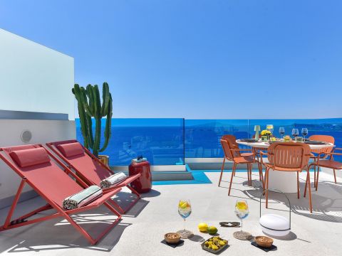 Neptuno Suite Playa