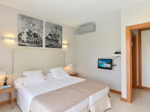 Vista Golf 10 mit Pool in Salobre Golf | VillaGranCanaria Dormitorio 2