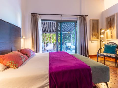 Chambre à coucher 1