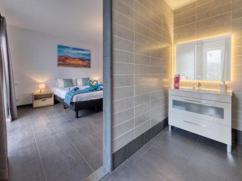 Dormitorio 4