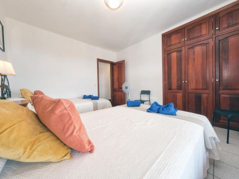 Chambre à coucher 3