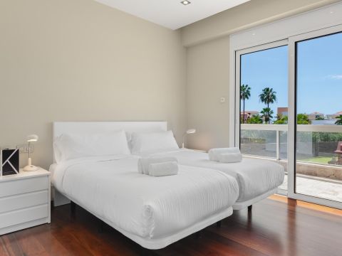 Dormitorio 5