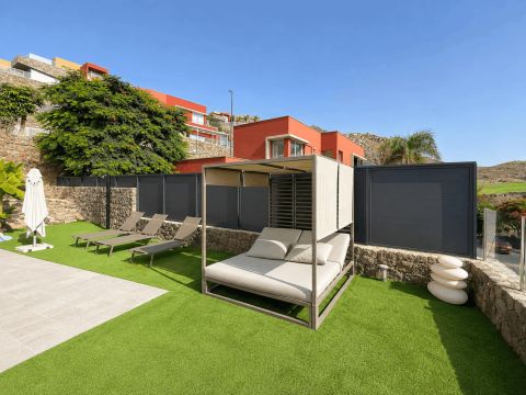 Villa with Private Pool in Salobre Golf | Vista Golf 16 Armario