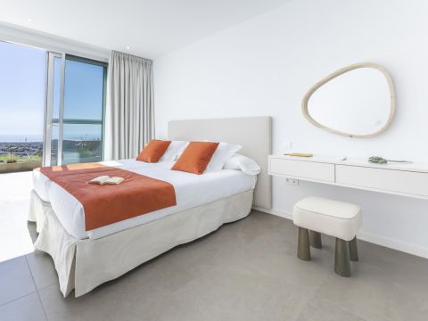 Chambre à coucher 1