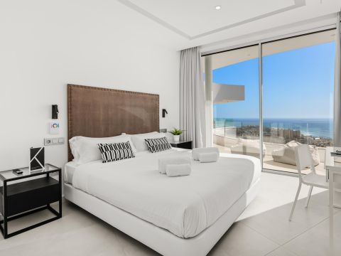 Dormitorio 4