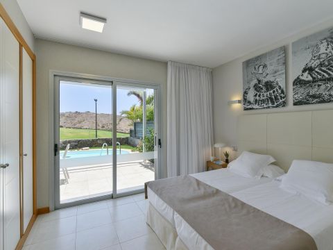 Vista Golf 10 mit Pool in Salobre Golf | VillaGranCanaria Dormitorio 2