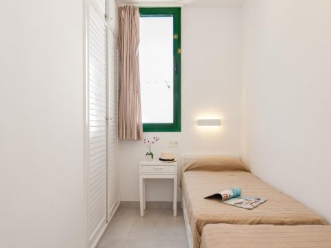 Dormitorio 2