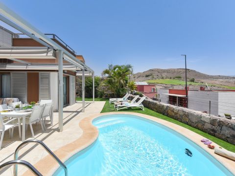 Vista Golf 10 mit Pool in Salobre Golf | VillaGranCanaria Piscina