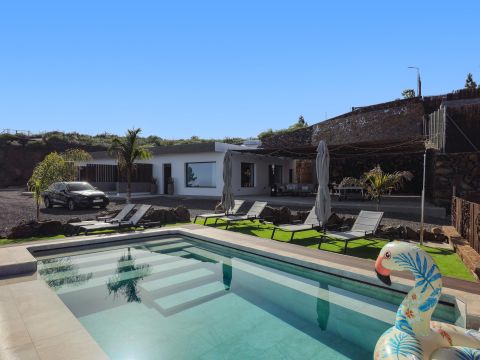Forest Escape HolidayRentals365
