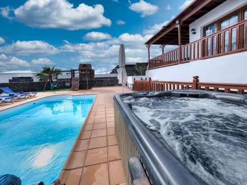 Piscina