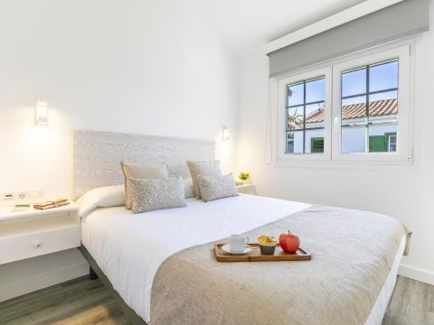 Chambre à coucher 1