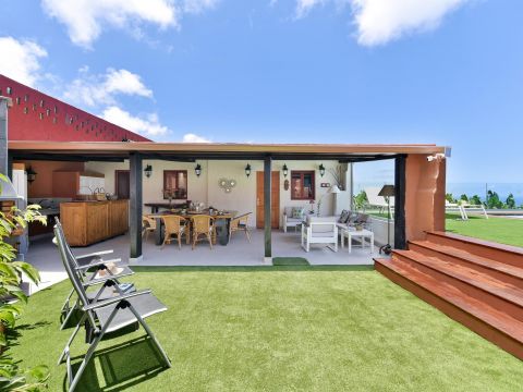La Casa de Arriba Arucas