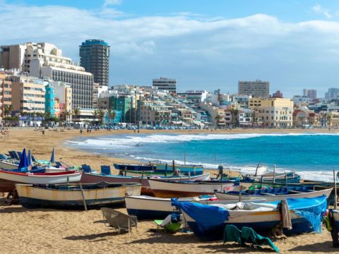Sole Beachstay: Las Canteras Apt with Terrace Entorno