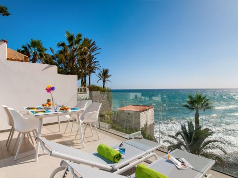 Luxury Bungalow Playa del Aguila II