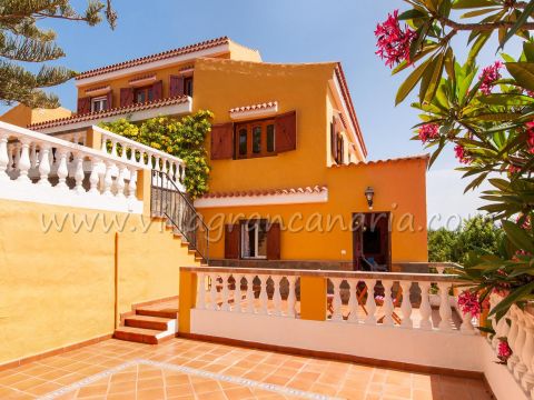 Fachada