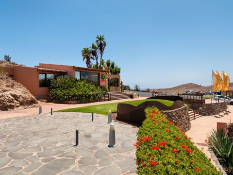 Villa with Private Pool in Salobre Golf | Vista Golf 16 Entorno
